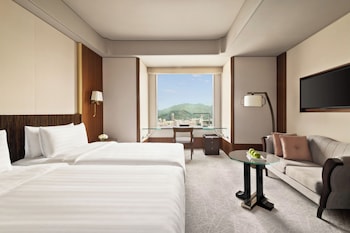 Horizon Superior Twin Room