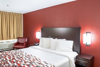 Deluxe Room, 1 King Bed, Accessible (Roll-In Shower, Smoke Free)
