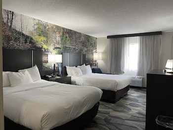 Room, 2 Queen Beds, Accessible, Non Smoking (Efficiency)
