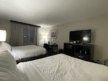 Room, 2 Queen Beds, Accessible, Non Smoking (Efficiency)