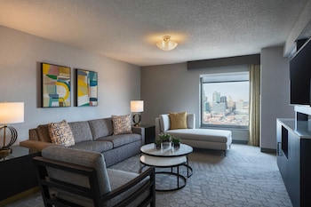 Junior Suite, 1 King Bed with Sofa bed, Corner (View)
