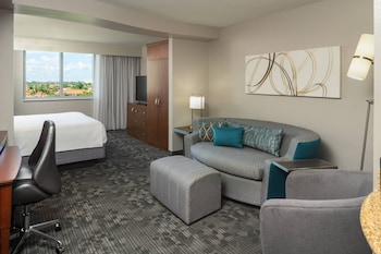 Room, 1 King Bed (Mobility Accessible, Transfer Shower)