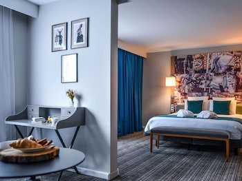 Junior Suite, 1 Double Bed with Sofa bed