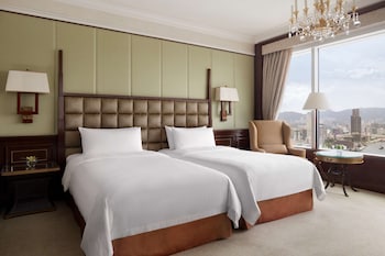 Deluxe Harbour View Twin