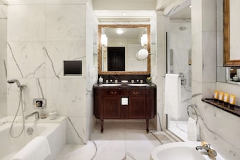 Harbour View Suite King