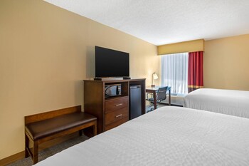 Standard Room, 2 Queen Beds, Non Smoking