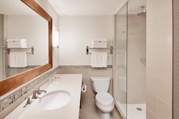 Suite, 1 Bedroom, Harbor View, Tower