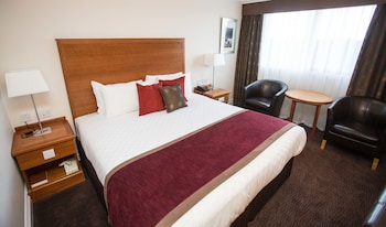 Standard Room, 1 King Bed