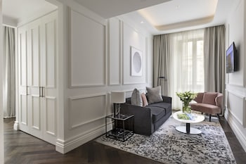 Suite, 1 Bedroom (Via Veneto View)