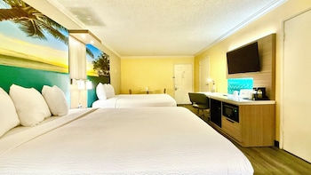 Suite, Multiple Beds, Accessible, Non Smoking