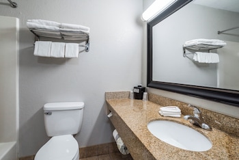 Superior Room, 1 King Bed (Smoke Free)