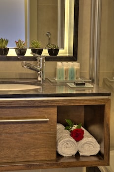 Executive Room (No Lounge Access)