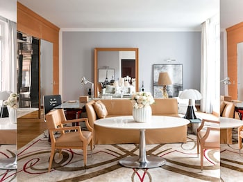 Prestige Suite