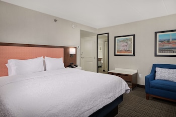 One king bed ns