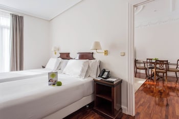 Superior Apartment