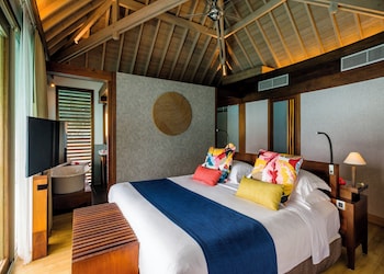 Room, Multiple Beds, Overwater (Marina View)