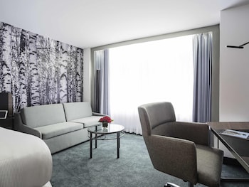 Superior Room, 1 King Bed with Sofa bed