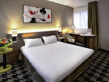 Standard Suite, 2 Double Beds, Connecting Rooms