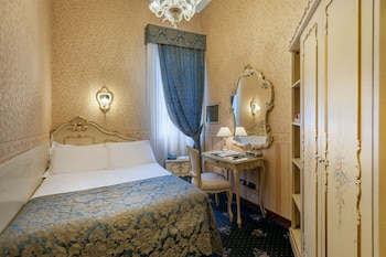 Classic Single Room