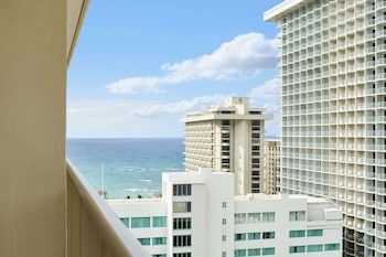 Suite, 2 Bedrooms, Partial Ocean View (1 Bath)