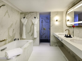 Presidential Suite, Multiple Beds, Balcony, Lagoon View