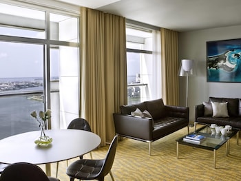 Suite, 2 Twin Beds, Balcony