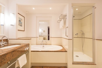 Deluxe Suite, Sea View