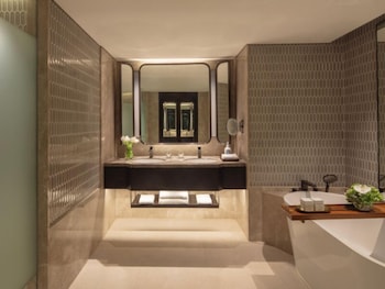 Anantara Suite