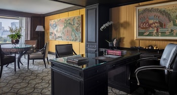 Royal Suite