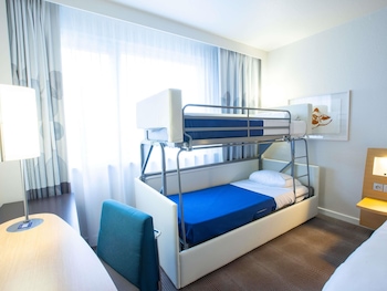 Standard Room, Multiple Beds
