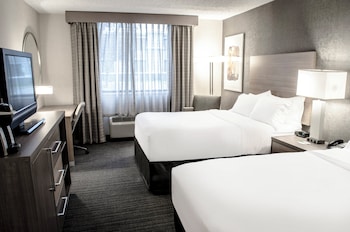 Standard Room, 2 Queen Beds, Accessible Bathtub (Communications, Mobility)