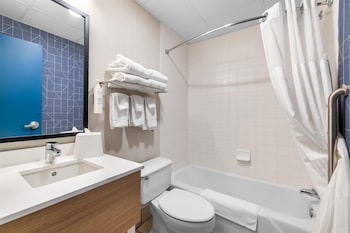 Room, 2 Queen Beds