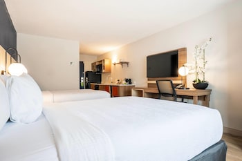 Room, 2 Double Beds, Non Smoking