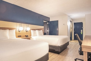Room, 2 Double Beds, Non Smoking