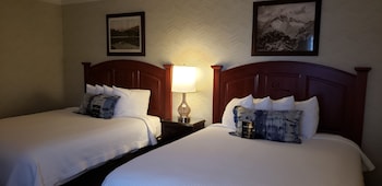 Superior Room, 2 Queen Beds
