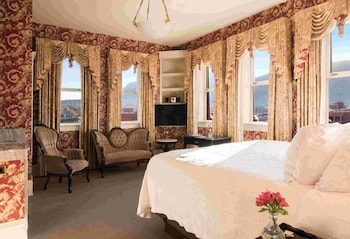 Elite Room, 1 King Bed
