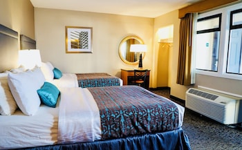 Deluxe Room, 2 Double Beds Main building - Newly Renovated