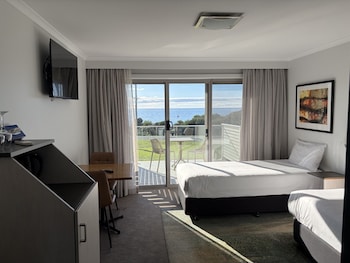 Twin Room, Sea View