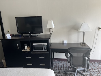 Standard Room, 1 King Bed, Accessible