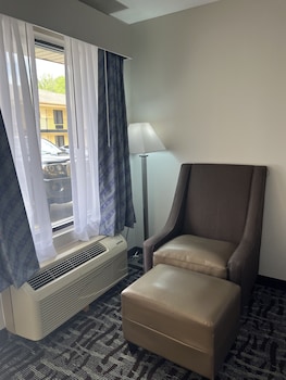 Standard Room, 2 Queen Beds, Smoking