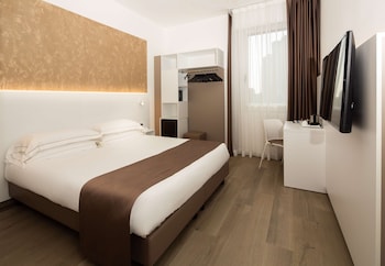 Business Room, 1 Queen Bed
