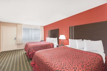 Room, 2 Queen Beds, Accessible, Non Smoking (Bathtub w/Grab Bars, Hearing Access)