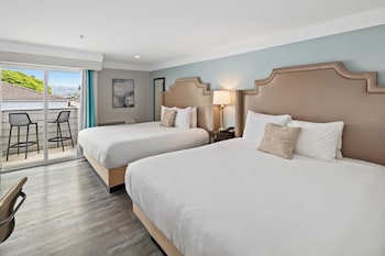 Room, Multiple Beds, Balcony