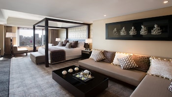 Suite, 1 Bedroom, Club Lounge Access, Bay View (Jetted Tub)