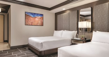Premier Room, 2 Queen Beds, Accessible (Tower)