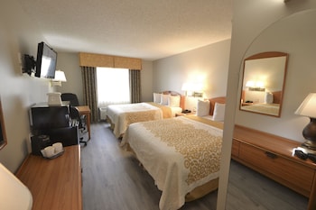 Room, 2 Queen Beds, Accessible, Non Smoking