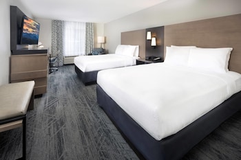 Room, 2 Queen Beds, Non Smoking