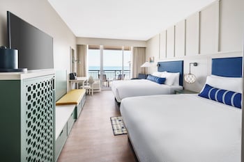 Standard Room, 2 Queen Beds, Oceanfront