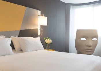 Superior Room, 1 King Bed (Premium)