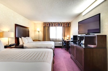 Room, 2 Queen Beds, Non Smoking